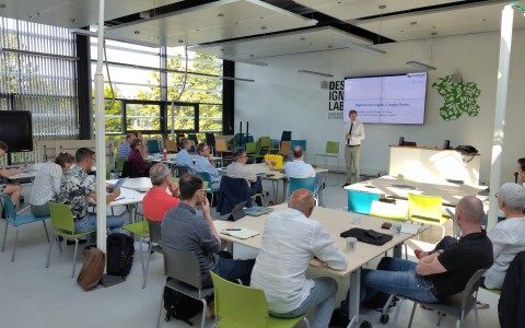 Van regiobezoek naar impact: Nieuw practoraat logistiek van start in Gelderland en Overijssel