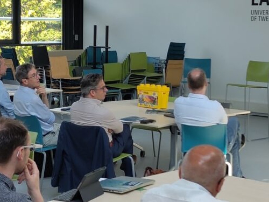 TKI Dinalog, Top Sector Logistics and ROM Netherlands join hands during Region Visits Logistic Innovation