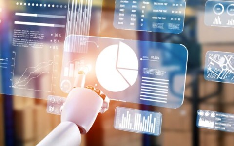 Interactie tussen beslissers en Kunstmatige Intelligentie in Ketens: Cruciale inzichten voor de Implementatie van AI in Logistiek
