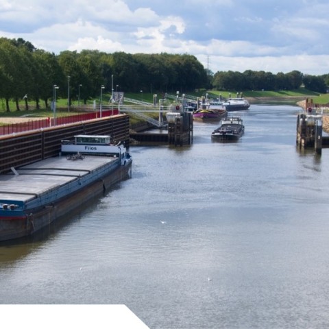 Transitioning towards resilient multimodal corridors using digital twinning