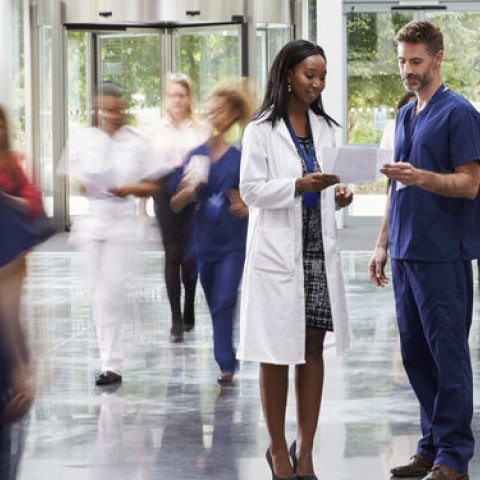 Unburden extramural care with smart logistics (Ontzorgen met slimme logistiek)